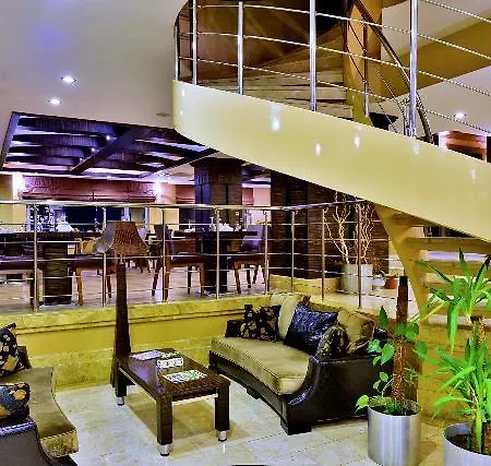 فندق Rescate Boutique 4*