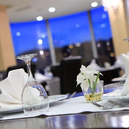 فندق Rescate Boutique 4*